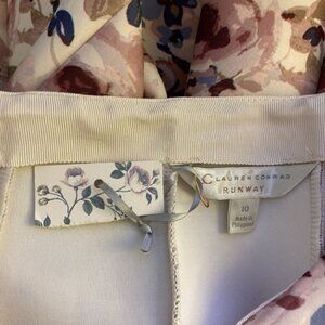 LC Lauren Conrad Runway NWT Size 10 w/Floral Print Knee-Length A-Line Skirt
